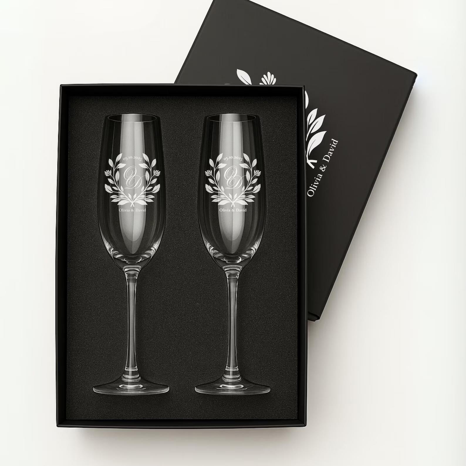 Engraved Champagne Flutes Wedding Gift Personalized Toasting Glasses for Bride and Groom Custom Wedding Glassware